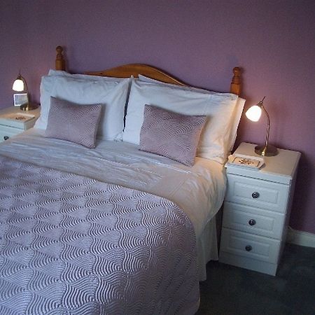 Dove Meadow Bed & Breakfast Denstone Eksteriør billede