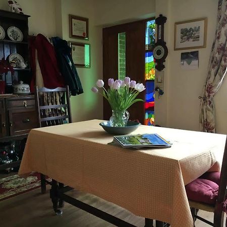 Dove Meadow Bed & Breakfast Denstone Eksteriør billede