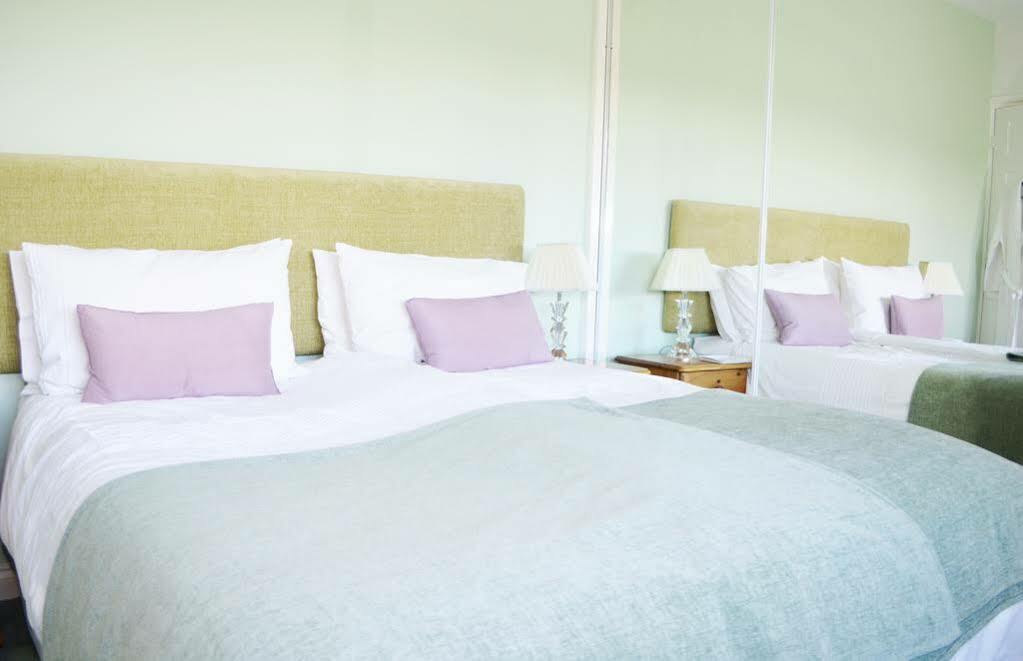 Dove Meadow Bed & Breakfast Denstone Eksteriør billede